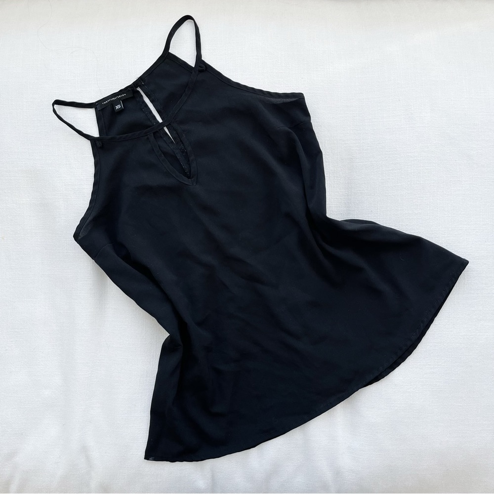 Black Spaghetti Strap Keyhole Cutout Tank Top